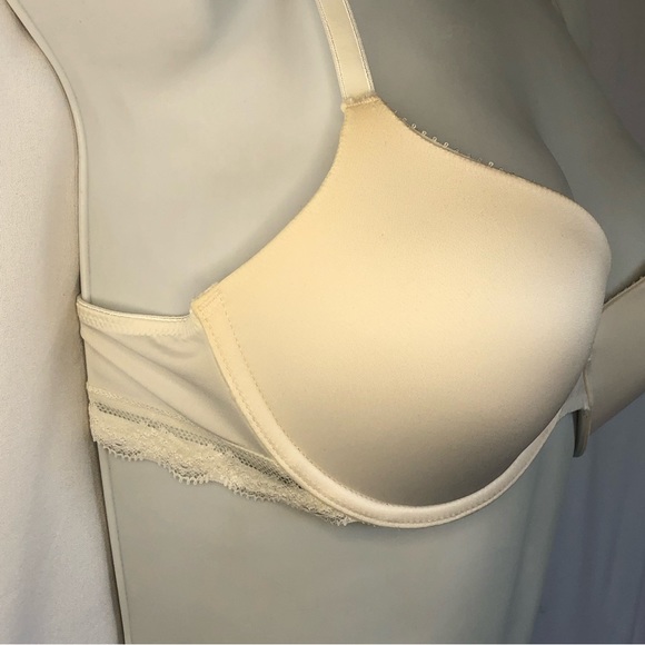 Calvin Klein White Push Up Bra NWT - Picture 3 of 7